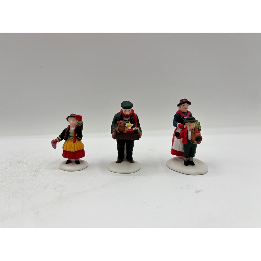 Department 56 1990 Vintage Heritage Village The Toy Peddler Set of 3 5616-2
